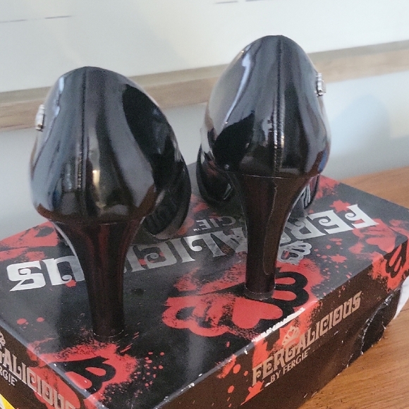 Fergalicious Black Peep Toe Heels - Picture 6 of 7